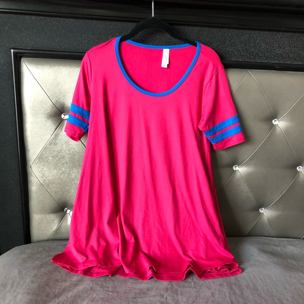🌸 LuLaRoe Perfect Tee EUC Size XXS Pink & Blue 🌸 - Picture 2 of 4